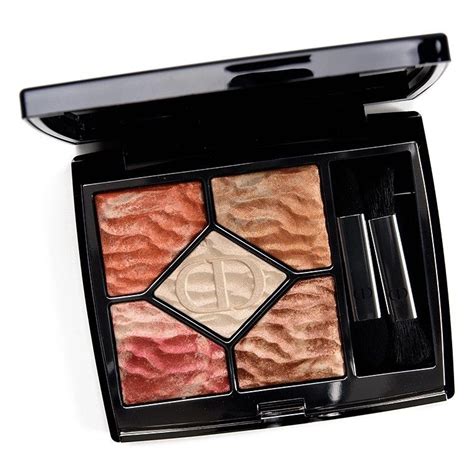 Dior Mirage 699 eyeshadow palette: review and swatches 